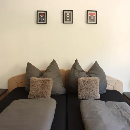 Schwarzwald-idylle In Triberg Apartment